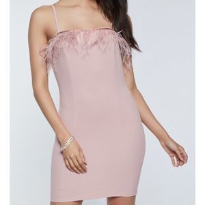 Pink Feather Embellished Dress Size M
